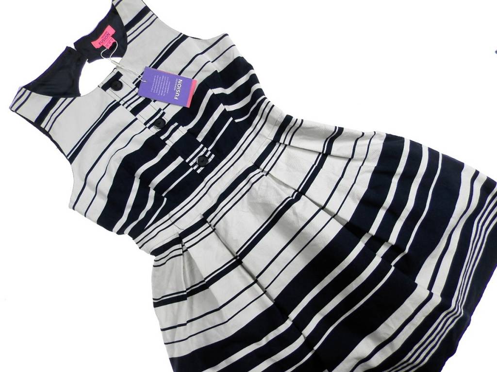 Hurtownia odzieży używanej - dziecięce ubranka